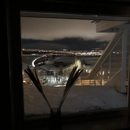 Moderne Og Trivelig Leilighet, Med Unik Utsikt Tromsø Zewnętrze zdjęcie