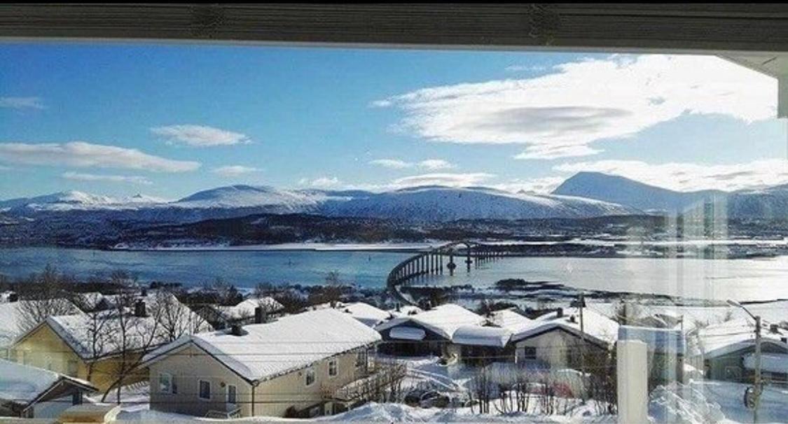 Moderne Og Trivelig Leilighet, Med Unik Utsikt Tromsø Zewnętrze zdjęcie