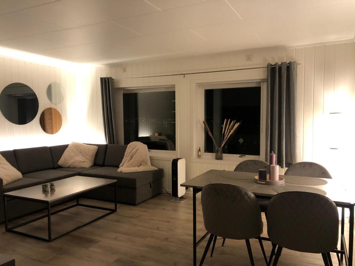 Apartament Moderne Og Trivelig Leilighet, Med Unik Utsikt Tromsø Zewnętrze zdjęcie